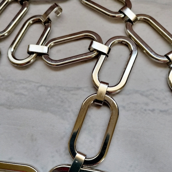 Women's Link Chain Belt Silver tone Adjustable Closure Preppy Sz 34.5" Unbranded - Picture 7 of 8